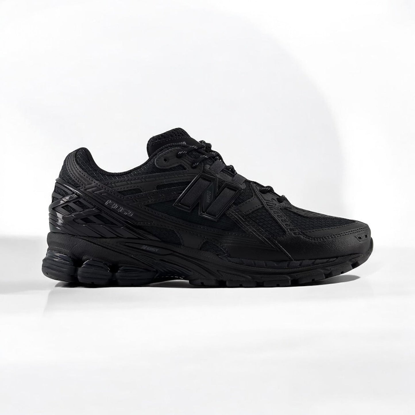 NB 1906 Utility Black