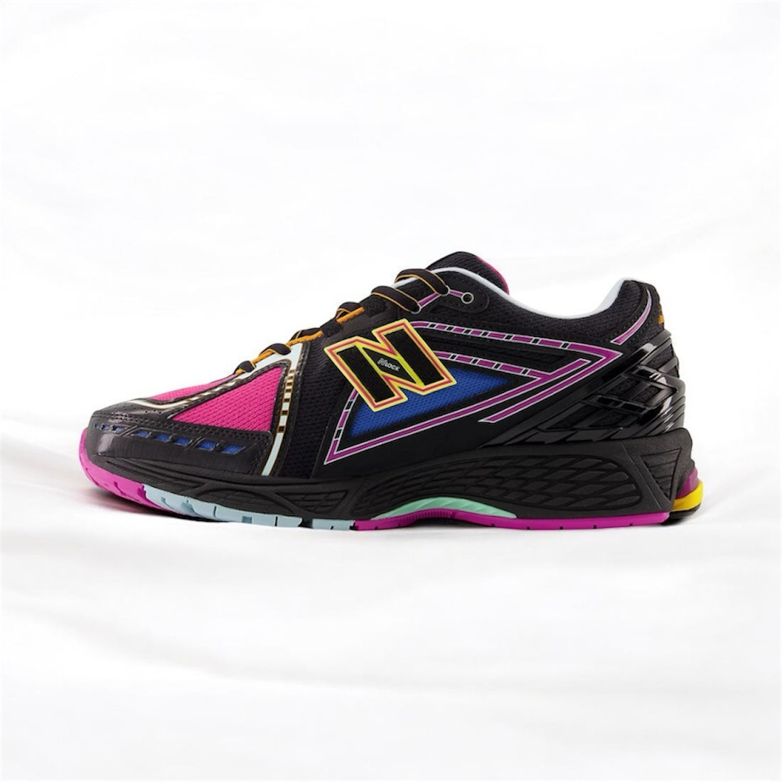 NB 1906R Neon Nights